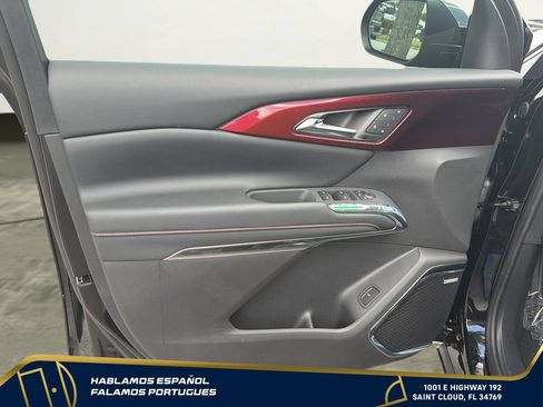 New 2026 Chevrolet Traverse RS AWD/4WD image 11