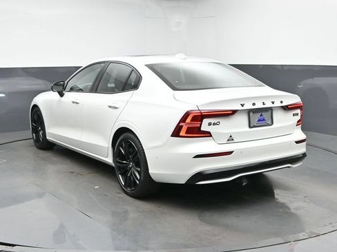 Used 2023 Volvo S60 B5 Plus w/ Climate Package AWD/4WD image 8
