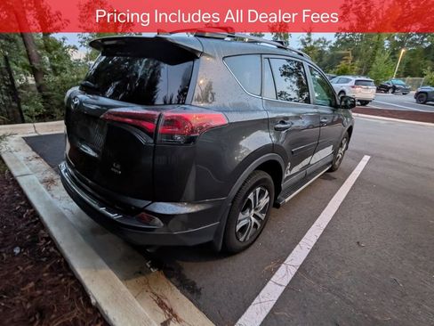 Used 2018 Toyota RAV4 LE w/ All Weather Liner Package AWD/4WD image 7