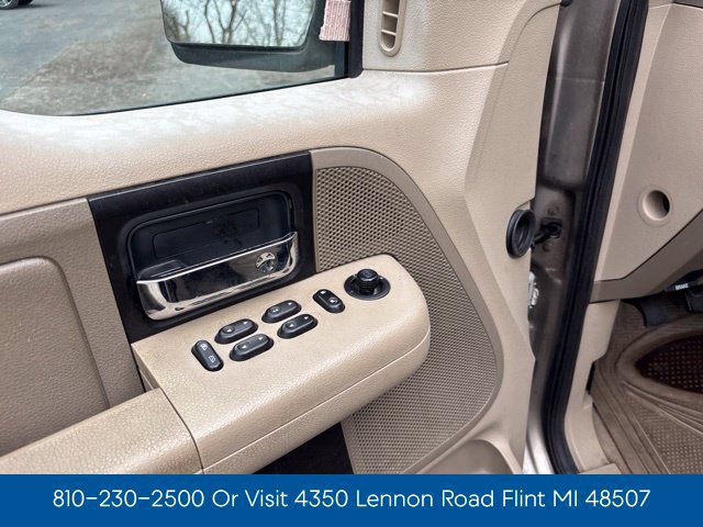 Used 2005 Ford F150 XLT AWD/4WD image 15