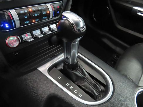 Used 2022 Ford Mustang GT Premium RWD image 27