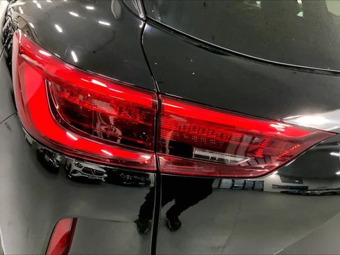 Used 2019 INFINITI QX50 Luxe w/ Navigation Package image 28