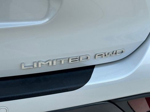 Used 2026 Toyota Highlander Limited AWD/4WD image 14
