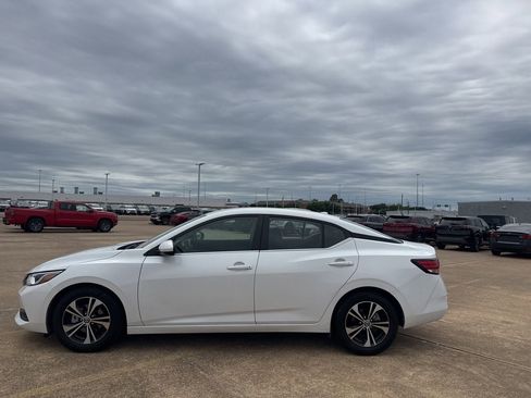 Certified 2023 Nissan Sentra SV FWD image 13