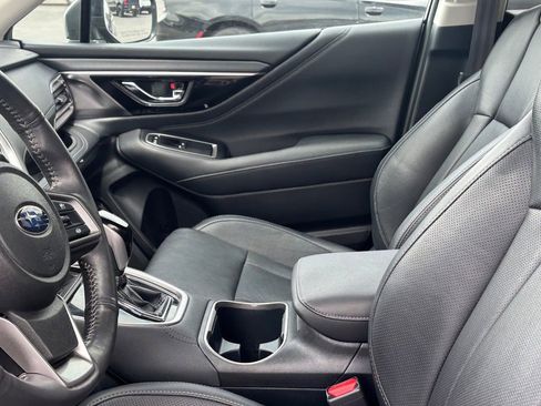 Used 2023 Subaru Outback Touring XT AWD/4WD image 10