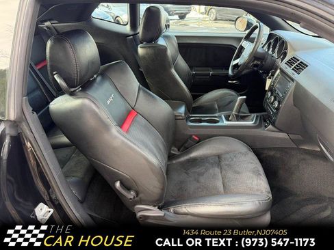 Used 2009 Dodge Challenger SRT8 w/ SRT Option Group II image 19