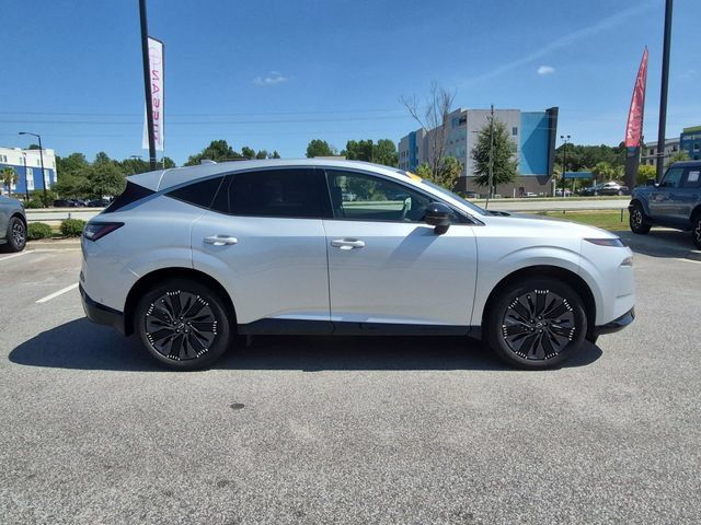 Certified 2025 Nissan Murano Platinum w/ Cargo Package AWD/4WD image 2