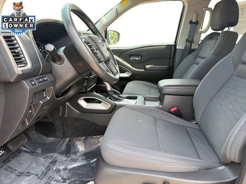 Certified 2023 Nissan Frontier SV w/ SV Convenience Package AWD/4WD image 9