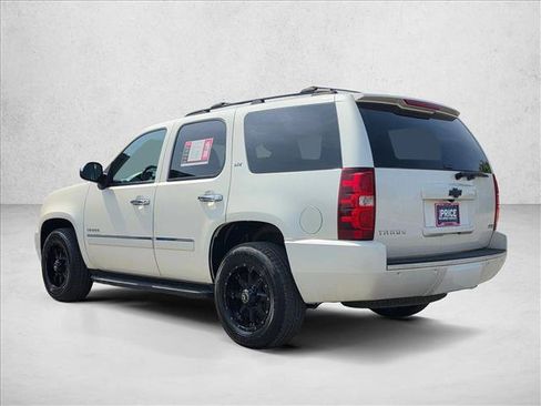 Used 2010 Chevrolet Tahoe LTZ AWD/4WD image 3
