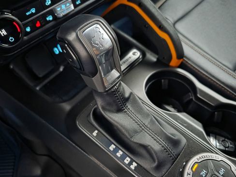 Used 2021 Ford Bronco Badlands image 19