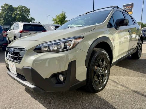 Used 2023 Subaru Crosstrek 2.0i Premium w/ Special Edition AWD/4WD image 6