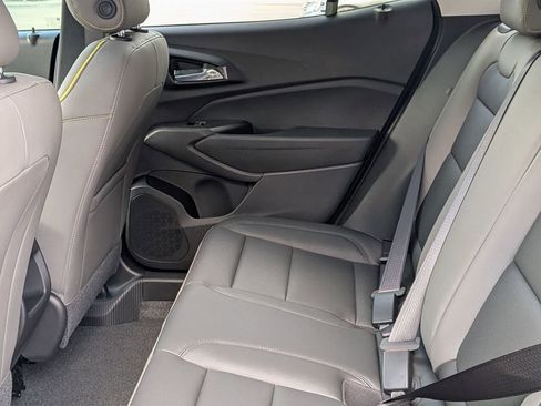 New 2026 Chevrolet Trax ACTIV w/ Sunroof Package image 21