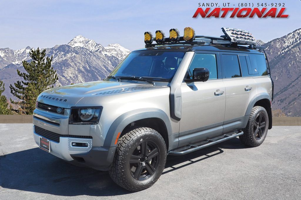 Used 2021 Land Rover Defender 110 SE AWD/4WD image 1