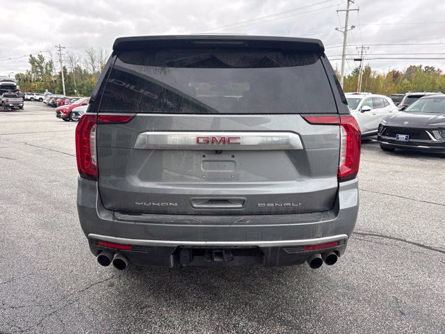Used 2022 GMC Yukon XL Denali AWD/4WD image 3