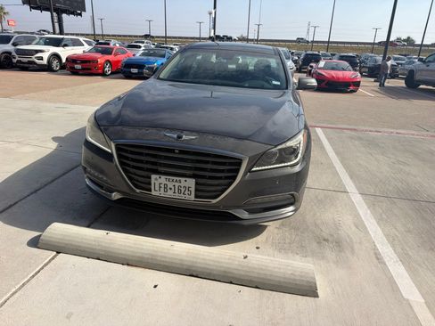 Used 2018 Genesis G80 3.8 w/ Option Group 03 RWD image 2