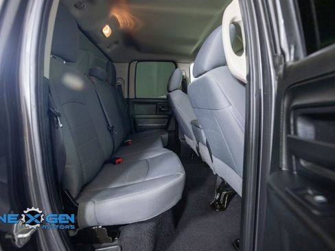 Used 2018 RAM 1500 Express w/ Express Value Package AWD/4WD image 34