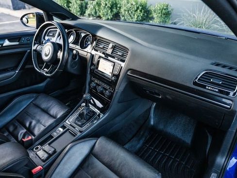 Used 2015 Volkswagen Golf R 4-Door image 20