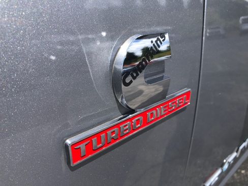 Used 2024 RAM 2500 Laramie AWD/4WD image 13