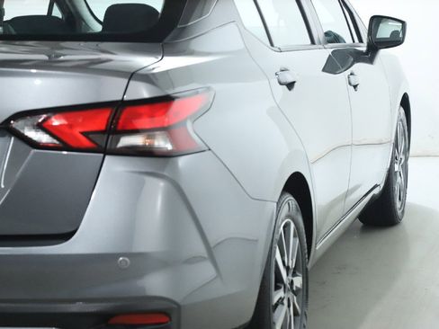 Certified 2025 Nissan Versa SV image 44