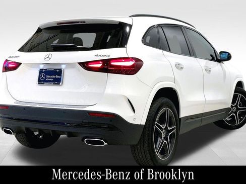 Certified 2026 Mercedes-Benz GLA 250 4MATIC image 16