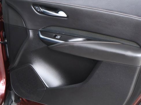 Used 2022 Cadillac XT4 Sport w/ Comfort Package image 22