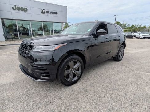 Used 2025 Land Rover Range Rover Velar Dynamic SE image 8