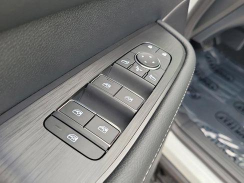 New 2026 Nissan Armada SL image 18