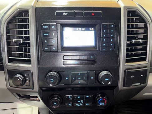 Used 2021 Ford F250 XL w/ Power Equipment Group AWD/4WD image 19