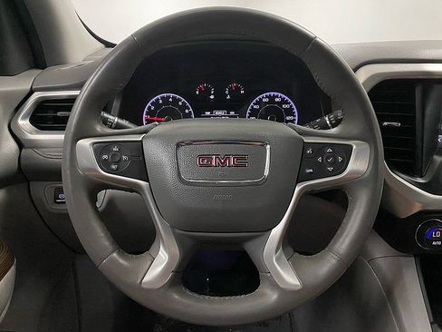 Used 2017 GMC Acadia SLE w/ LPO, Cargo Package image 17