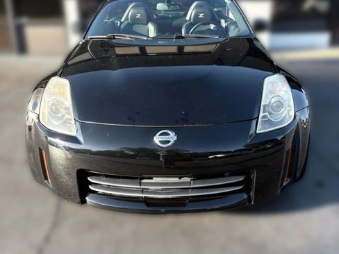 Used 2007 Nissan 350Z Touring image 8