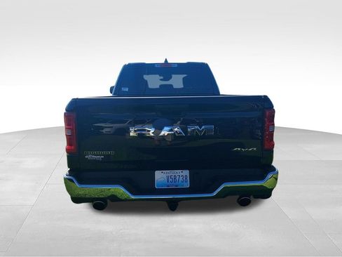 New 2026 RAM 1500 Big Horn AWD/4WD image 4