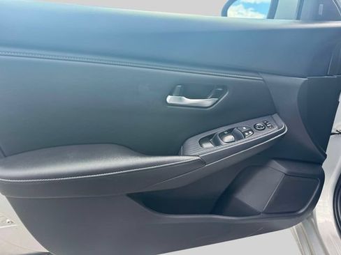 Used 2023 Nissan Sentra SV w/ All-Weather Package FWD image 14
