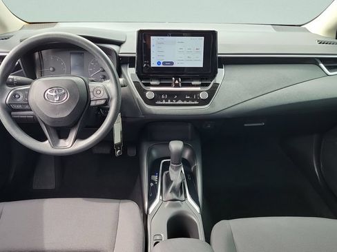 Used 2024 Toyota Corolla LE FWD image 11