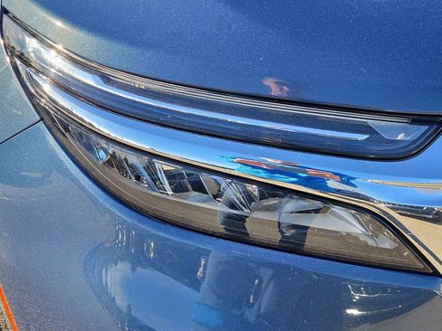 Used 2024 Chevrolet Equinox LT image 5