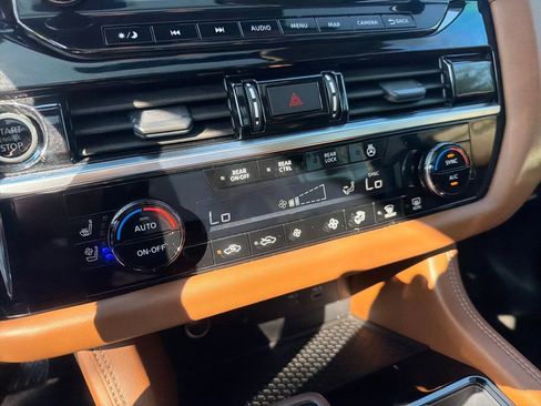 Certified 2024 Nissan Pathfinder Platinum w/ Cargo Package image 40