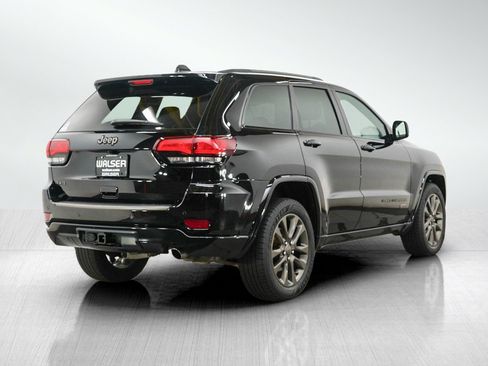Used 2017 Jeep Grand Cherokee Limited 75th Anniversary AWD/4WD image 5