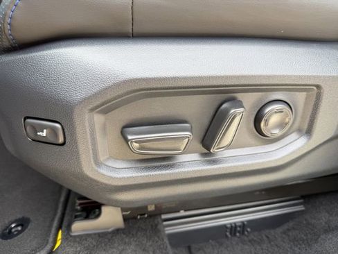 New 2026 Toyota Tundra Platinum AWD/4WD image 28