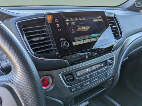 Used 2023 Honda Passport EX-L image 29