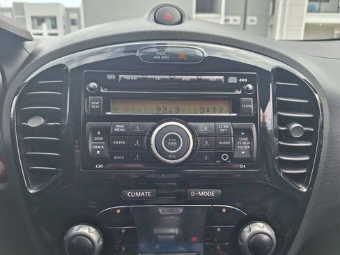 Used 2013 Nissan Juke NISMO AWD/4WD image 37