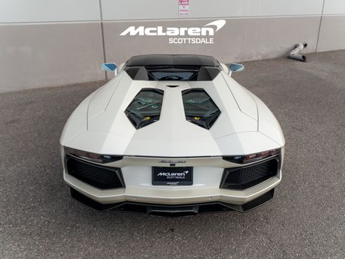 Used 2015 Lamborghini Aventador LP 700-4 image 23