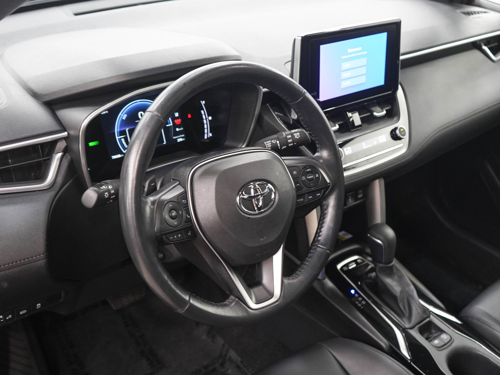 Used 2023 Toyota Corolla Cross AWD Hybrid w/ Convenience Package image 21