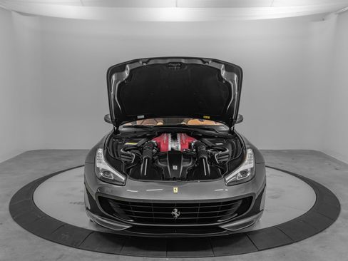Certified 2019 Ferrari GTC4Lusso image 26