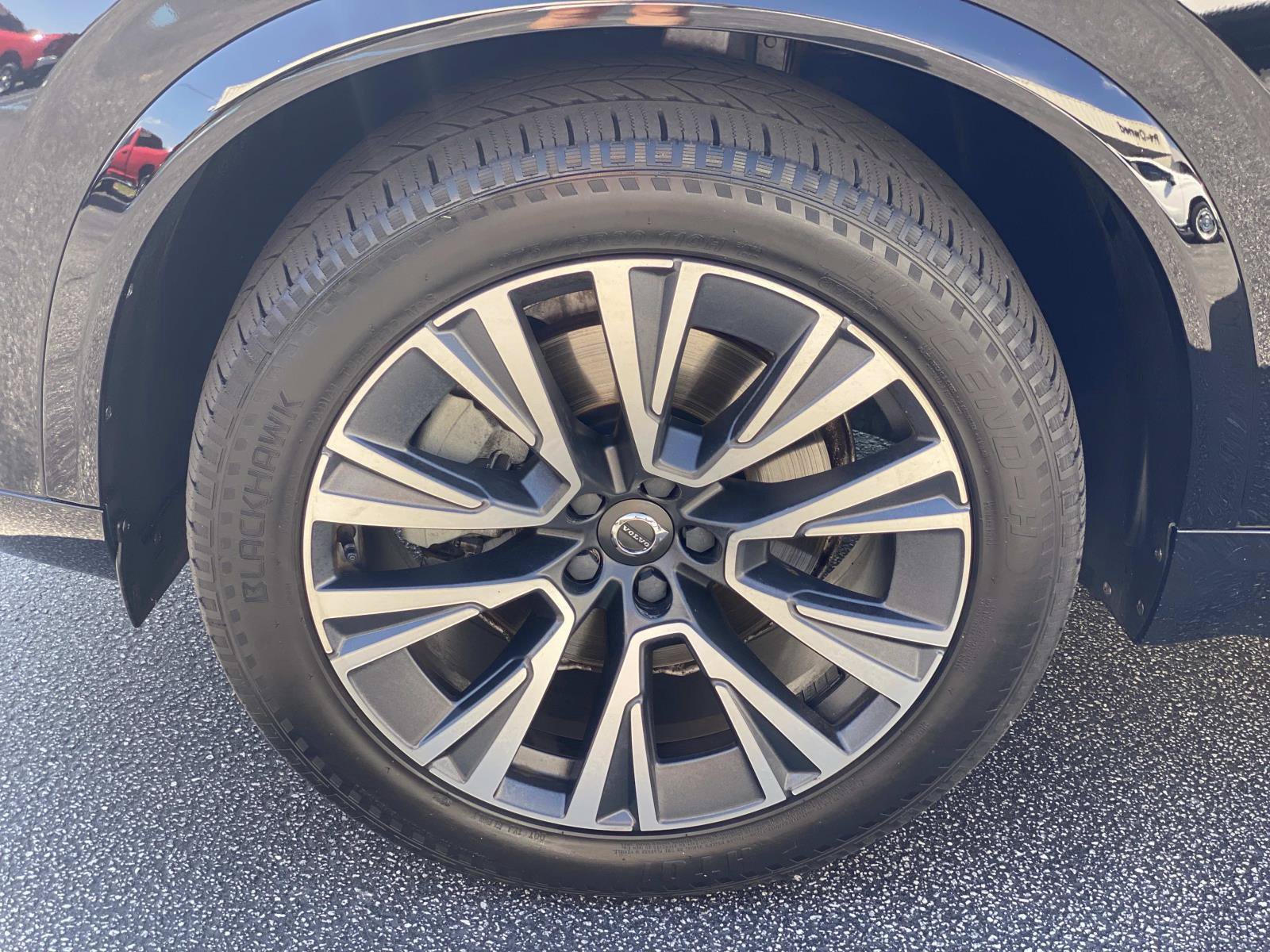 Used 2022 Volvo XC90 T6 Momentum w/ Climate Package AWD/4WD image 13