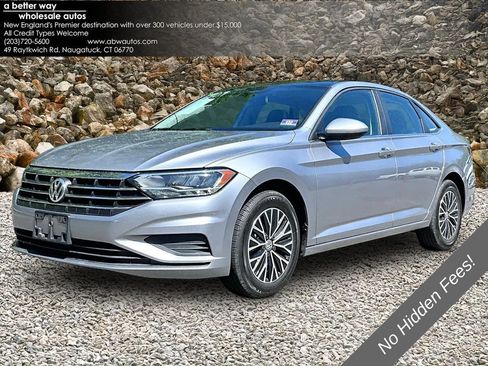 Used 2019 Volkswagen Jetta R-Line FWD image 1