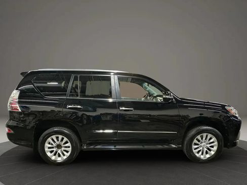 Used 2018 Lexus GX 460 Premium w/ Premium Package AWD/4WD image 6