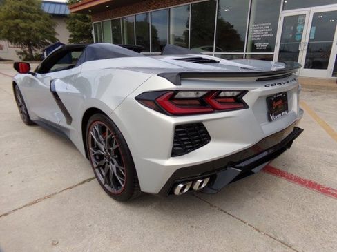 Used 2023 Chevrolet Corvette Stingray Convertible w/ 1LT RWD image 7