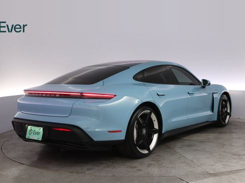 Used 2023 Porsche Taycan RWD image 3