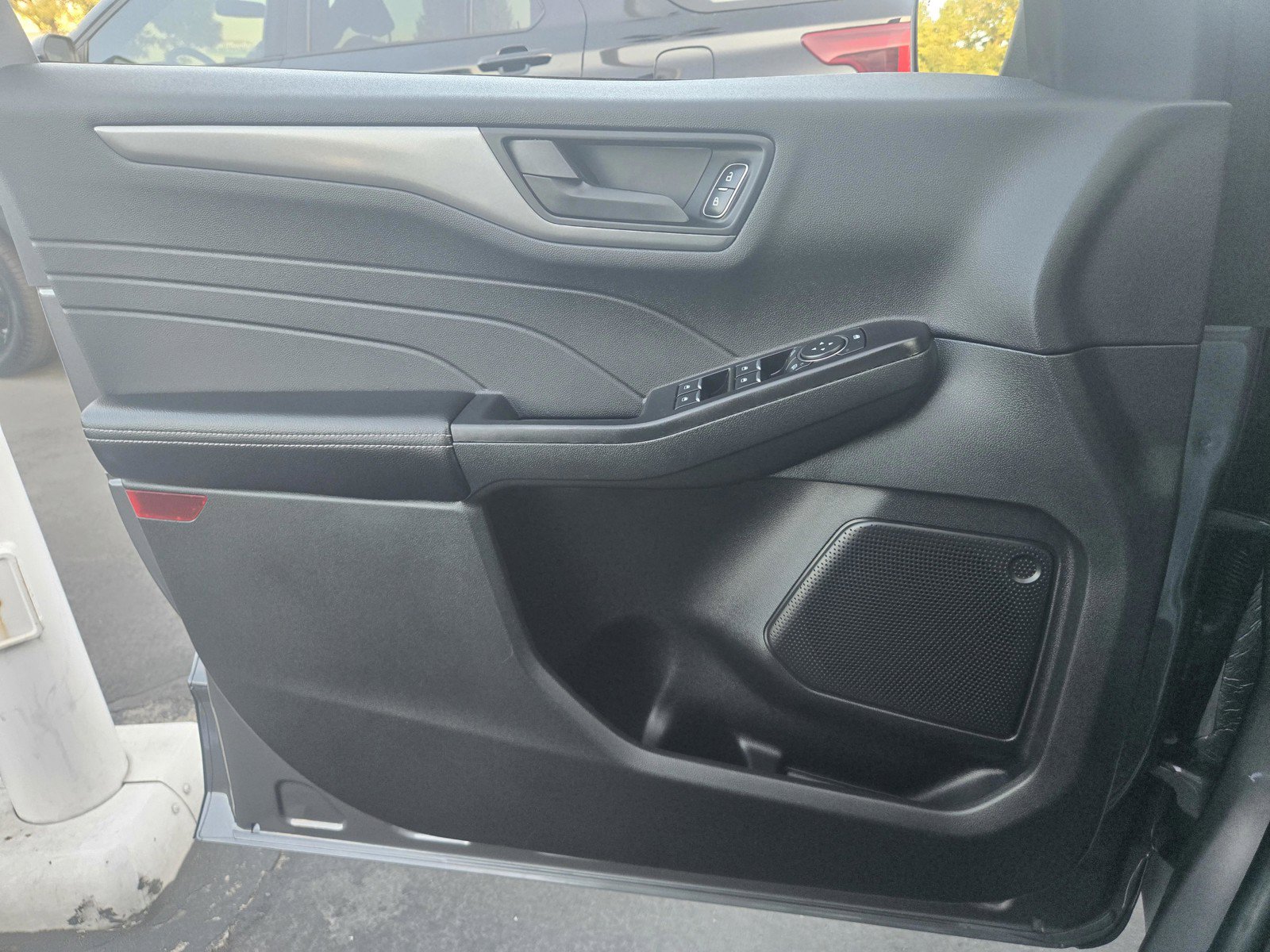 Used 2025 Ford Escape Active FWD image 14