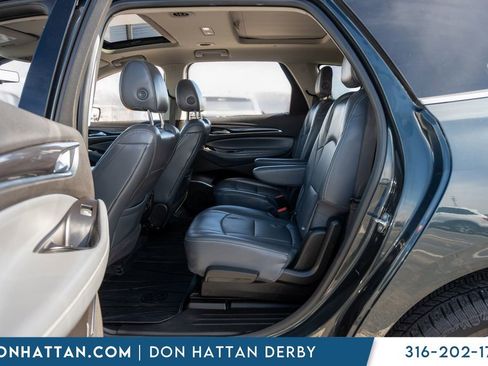 Used 2018 Buick Enclave Premium image 24