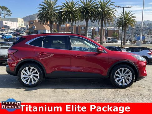 Used 2021 Ford Escape Titanium w/ Titanium Elite Package image 3